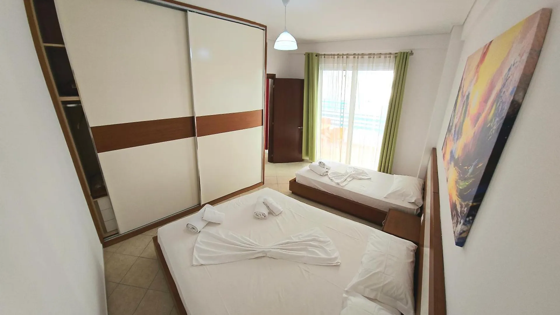 Rose Apartment Saranda Boulevard Sarande